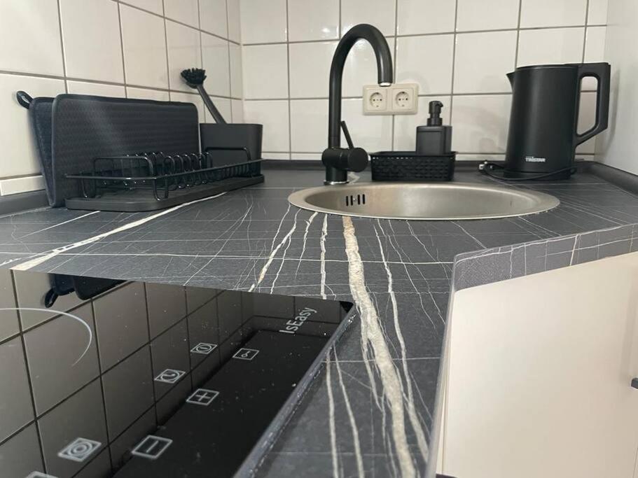 Modernes Apartment In Chemnitz Luaran gambar